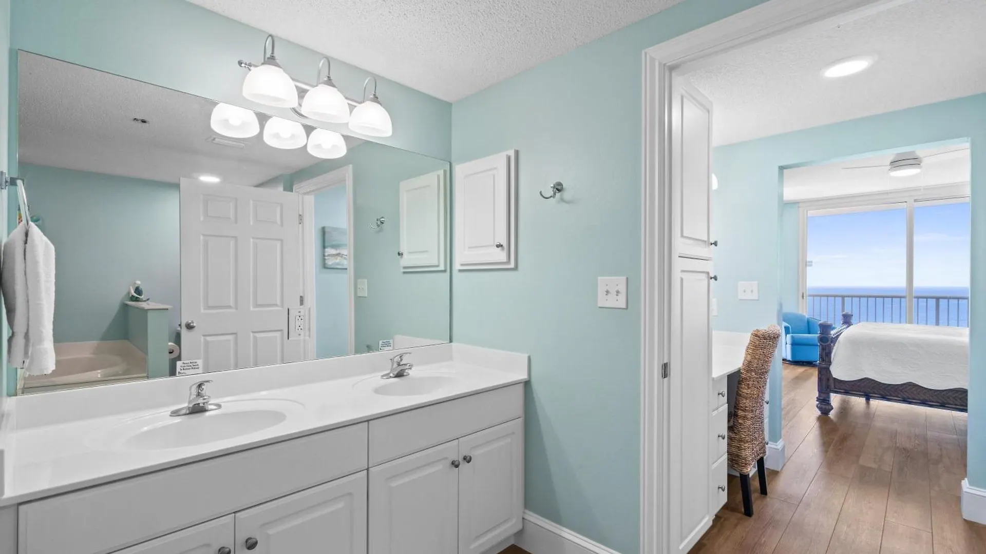 Majestic Beach Resort #1309-2 By Book That Condo Panama City Beach 0*,