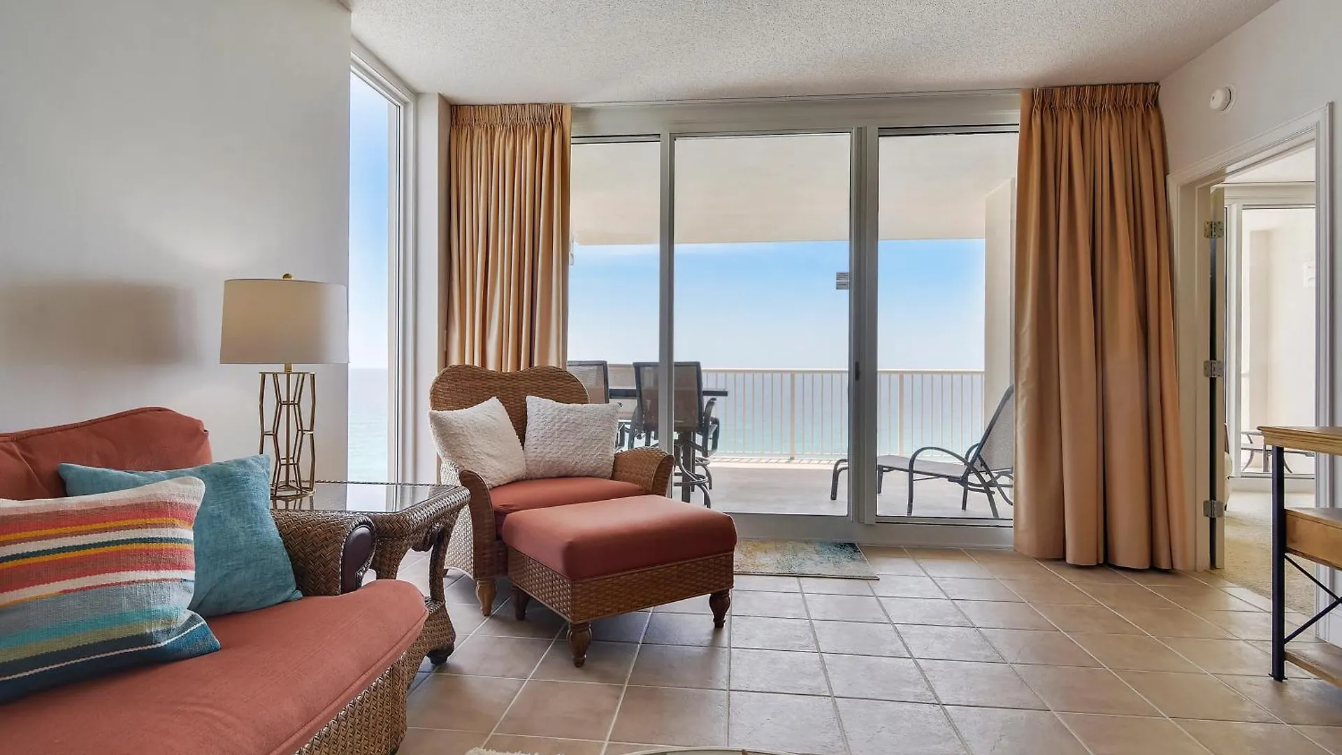 Dom wakacyjny Majestic Beach Resort #1309-2 By Book That Condo Panama City Beach Stany Zjednoczone Ameryki
